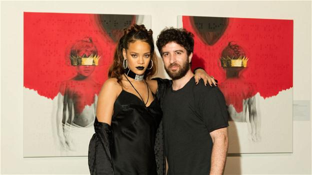 Rihanna svela la copertina del suo ottavo album intitolato "Anti"