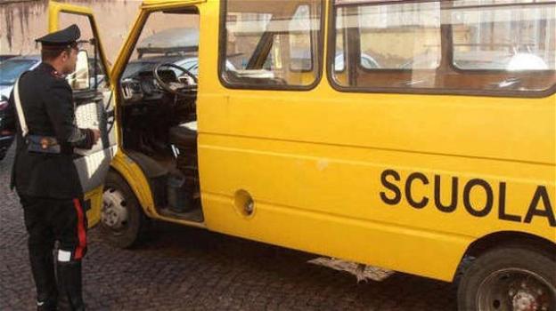 Civitavecchia: bambina abbandonata sullo scuolabus. Denunciati autista ed assistente