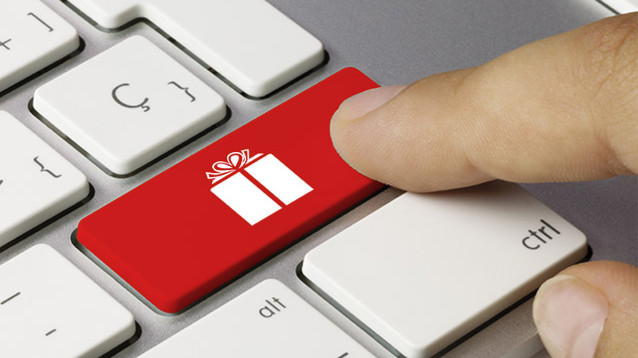 Ebay studia i gusti degli italiani e attrezza le sue offerte natalizie