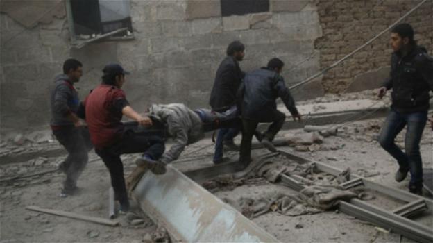 Siria, bomba in una scuola a Douma. 45 morti