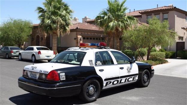 Las Vegas: agenti scambiano cellulare per pistola. Ucciso 23enne