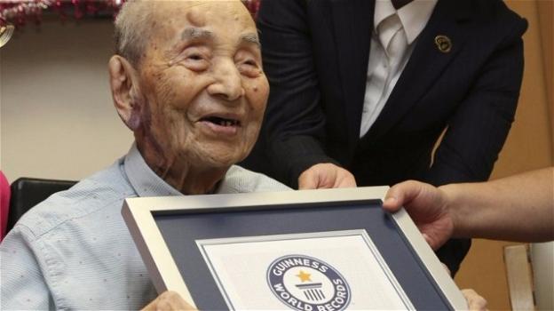 Giappone: morto a 112 anni l’uomo più vecchio del mondo