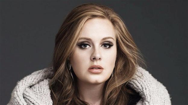 Adele batte ogni record su YouTube con il video di Hello
