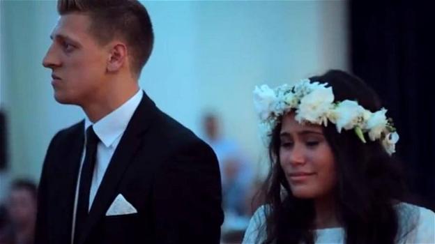 Il video di una haka durante un matrimonio emoziona e diventa virale