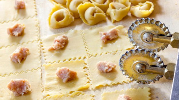 Ecco cosa si nasconde veramente dentro il ripieno dei tortellini