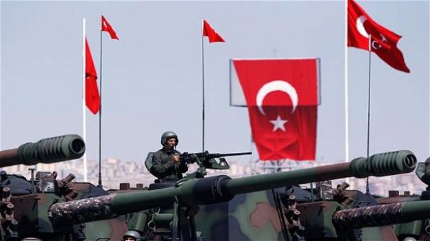 La Russia avvisa: "Attenti alla Turchia, si preparano ad invadere"