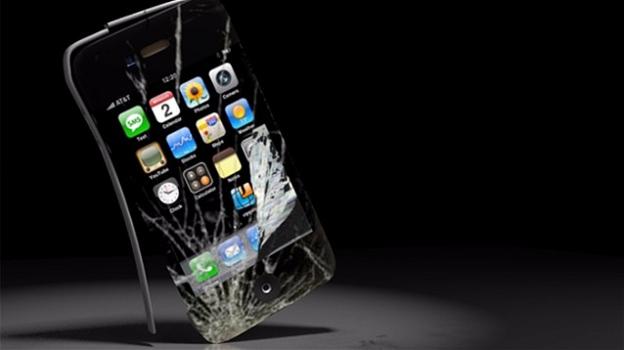 Apple consentirà di sostituire iPhone danneggiati grazie ad uno sconto