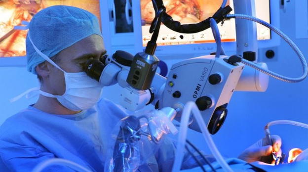 Padova, impiantata prima mandibola artificiale in Italia