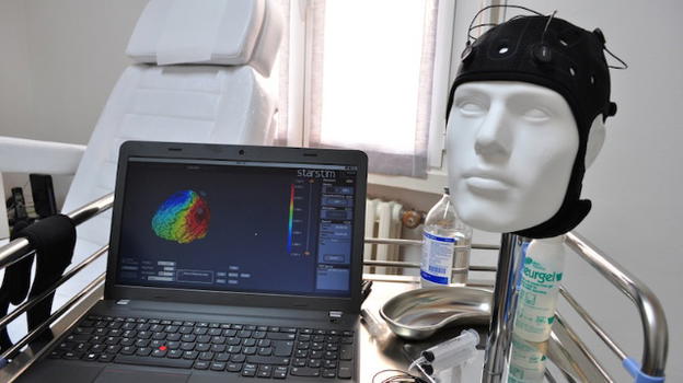 I ricercatori scoprono il "modello Matrix": "Studiare sarà presto inutile"