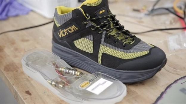 Vibram annuncia le scarpe in grado di ricaricare uno smartphone