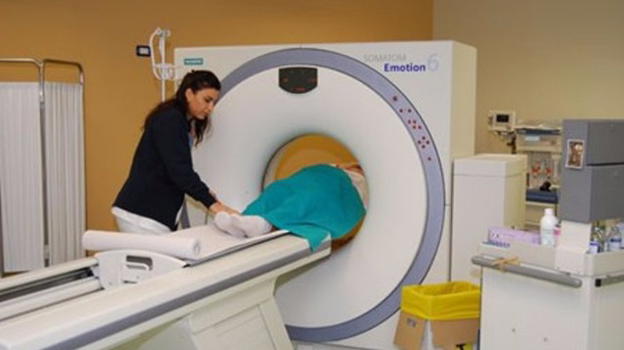 Chiedono una Tac di controllo dopo un’operazione per tumore. L’appuntamento nel 2017