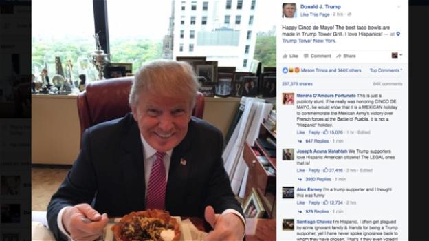Donald Trump mangia tacos e dichiara: "Amo gli ispanici". La foto fa impazzire Twitter