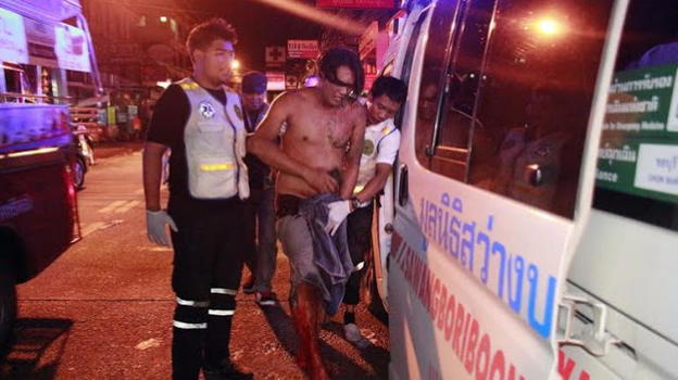 Thailandia: moglie tradita taglia il pene del marito con un trincetto