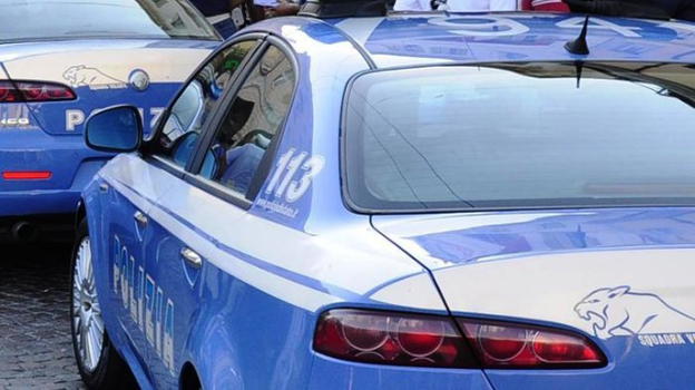 Milano, maestra d’asilo rompe un femore a bimbo: "Sono inciampata"
