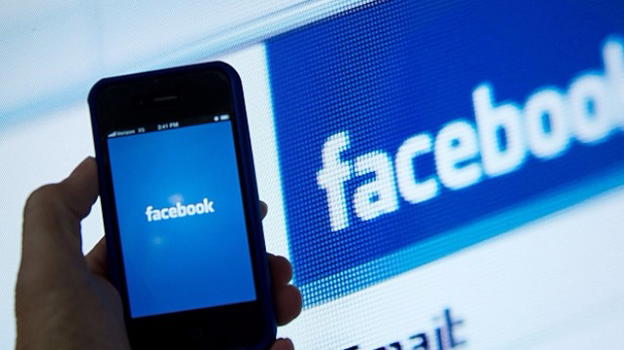 Su Facebook per Android i brevi testi guadagnano font più grandi