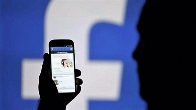 Facebook permette già di salvare i video off-line, con qualche limite