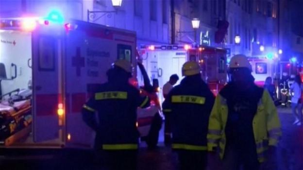 Germania, terrorista kamikaze si fa esplodere al concerto: "Era disturbato"