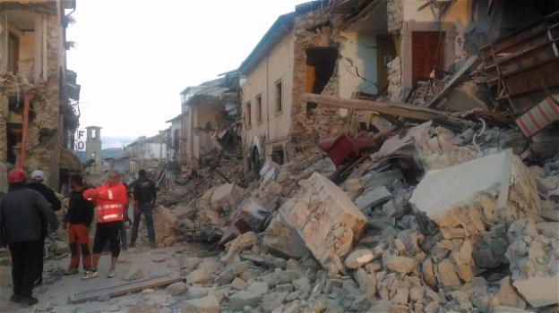 Terremoto oggi Centro Italia: Amatrice rasa al suolo!