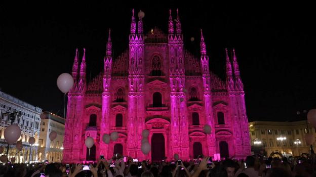 Il Duomo si tinge di rosa contro i tumori al seno