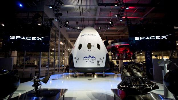 Sbarco su Marte previsto per il 2024, SpaceX accende i propulsori