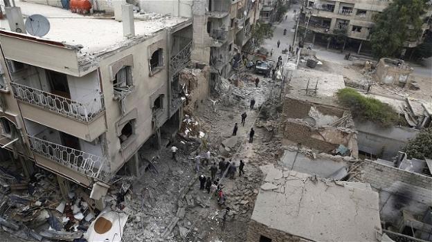 Isis al collasso, la BBC rivela: "Perso un quarto del loro territorio"