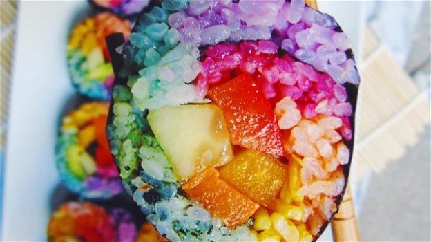 Sushi arcobaleno: un nuovo trend vegano con coloranti 100% vegetali