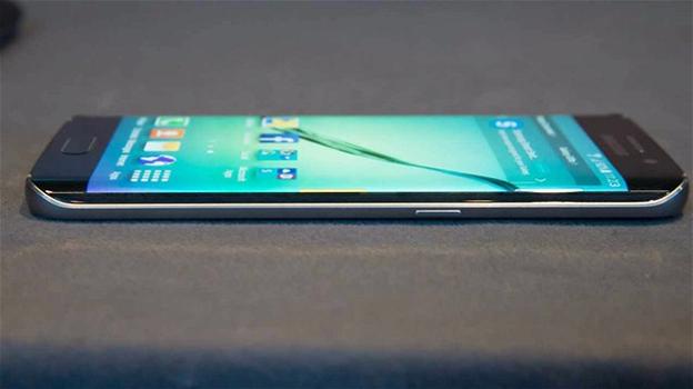 Galaxy S8, due anime, tanta memoria, ricchi accessori, e non solo