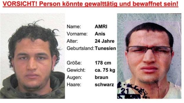 Attentato Berlino, terrorista fu reclutato in carcere a Palermo: incendiò un centro