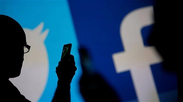 Twitter e Facebook "ammettono" di essere delle media company