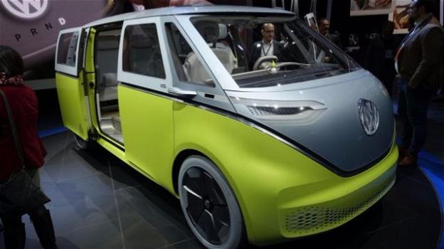 Volkswagen I.D. Buzz: l’iconico minibus diventa elettrico