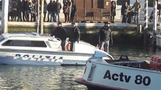 Tragedia nel Canal Grande a Venezia: trovato in acqua un uomo morto