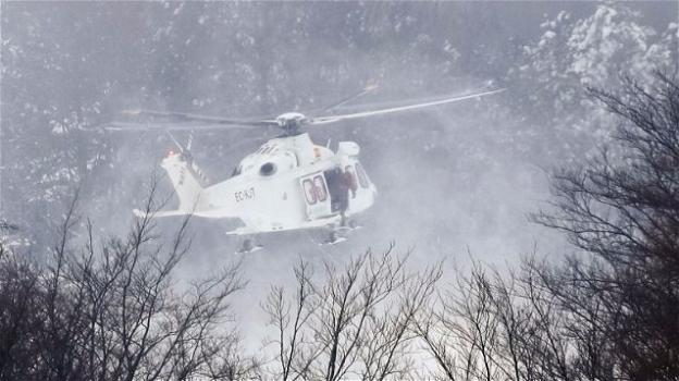 Elicottero del 118 precipita nell’Aquilano: tutti morti