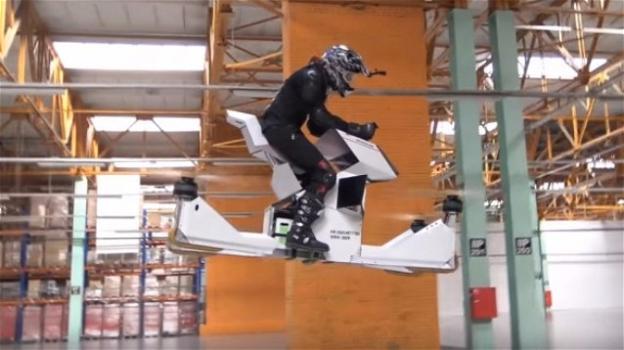 Scorpion-3, la prima hoverbike al mondo ridefinisce gli sport estremi