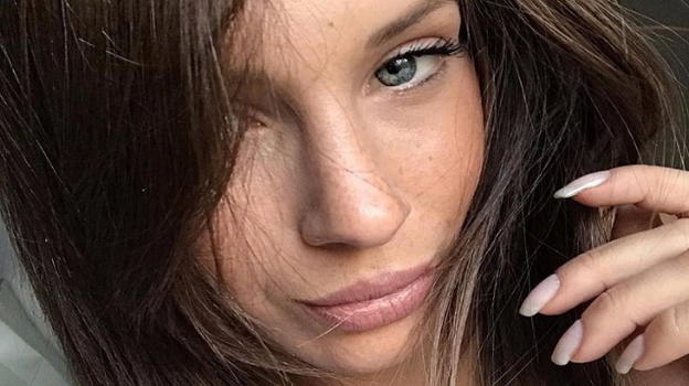 Giulia Calcaterra ammette di aver rifatto il naso prima dell’Isola