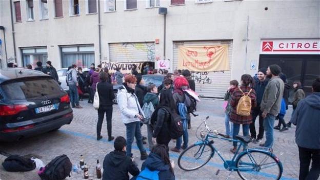 La "Consultoria transfemminista queer" ha occupato a Bologna