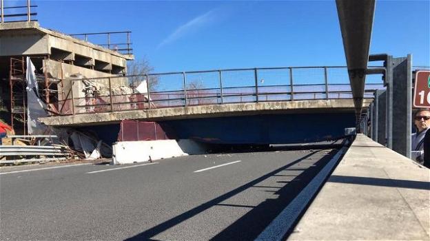 Ancona, crolla ponte sulla A14: due morti e due feriti