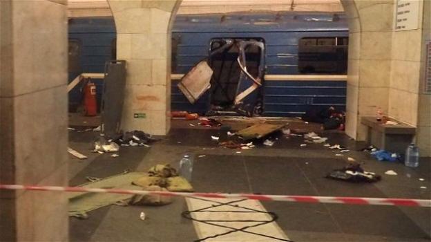 San Pietroburgo: bombe in metropolitana, si contano già 9 morti
