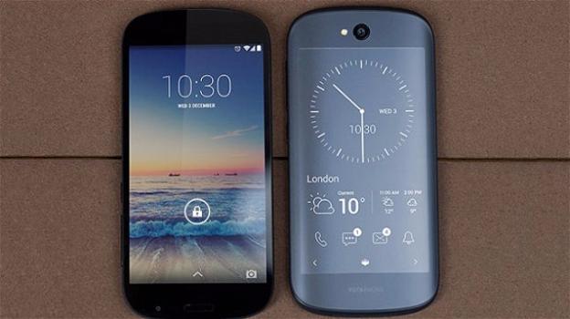 In estate uscirà Yotaphone 3, lo smartphone a due schermi