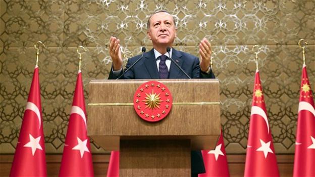 Turchia: al referendum, passa il sì per il super presidenzialismo
