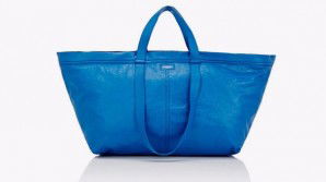 La rivisitazione di Balenciaga della borsa Ikea ad un prezzo proibitivo