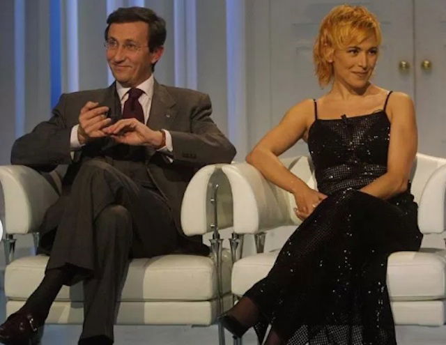 barbara-d-urso-rossa