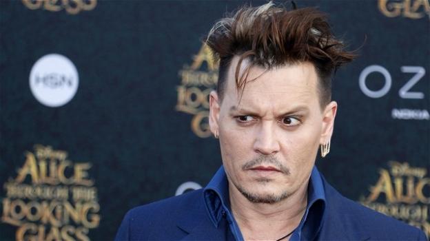 Johnny Depp malato di lusso non impara più i copioni a memoria