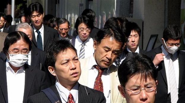 Drogati da lavoro: in Giappone, si paga chi stacca prima