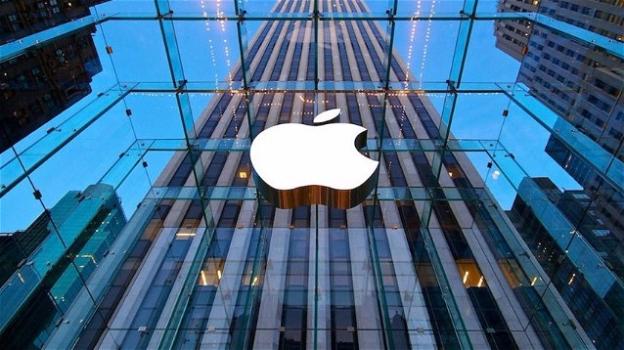 Apple in corsa verso la quotazione di 1 trilione di dollari