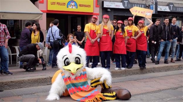 Milano, tutti pazzi per "Los Pollos Hermanos": fast food di Netflix