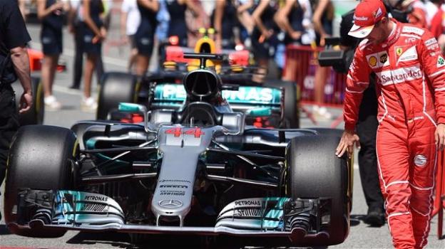 Formula 1: in Spagna pole position per Lewis Hamilton, secondo Vettel