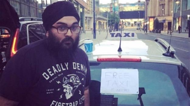 Manchester, parla il tassista-eroe indiano: corse gratis per i feriti