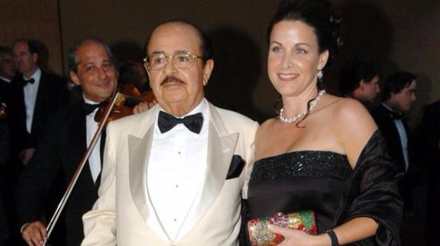 È morto Adnan Khashoggi: lo sceicco aveva 81 anni