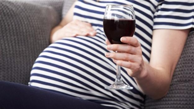 Gli alcolici in gravidanza hanno effetti “esterni” sul bambino