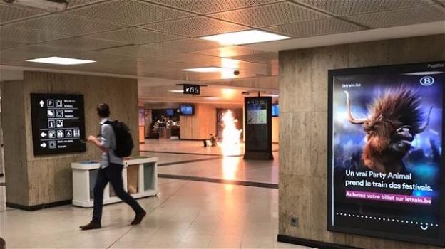 Bruxelles: ucciso attentatore stazione centrale